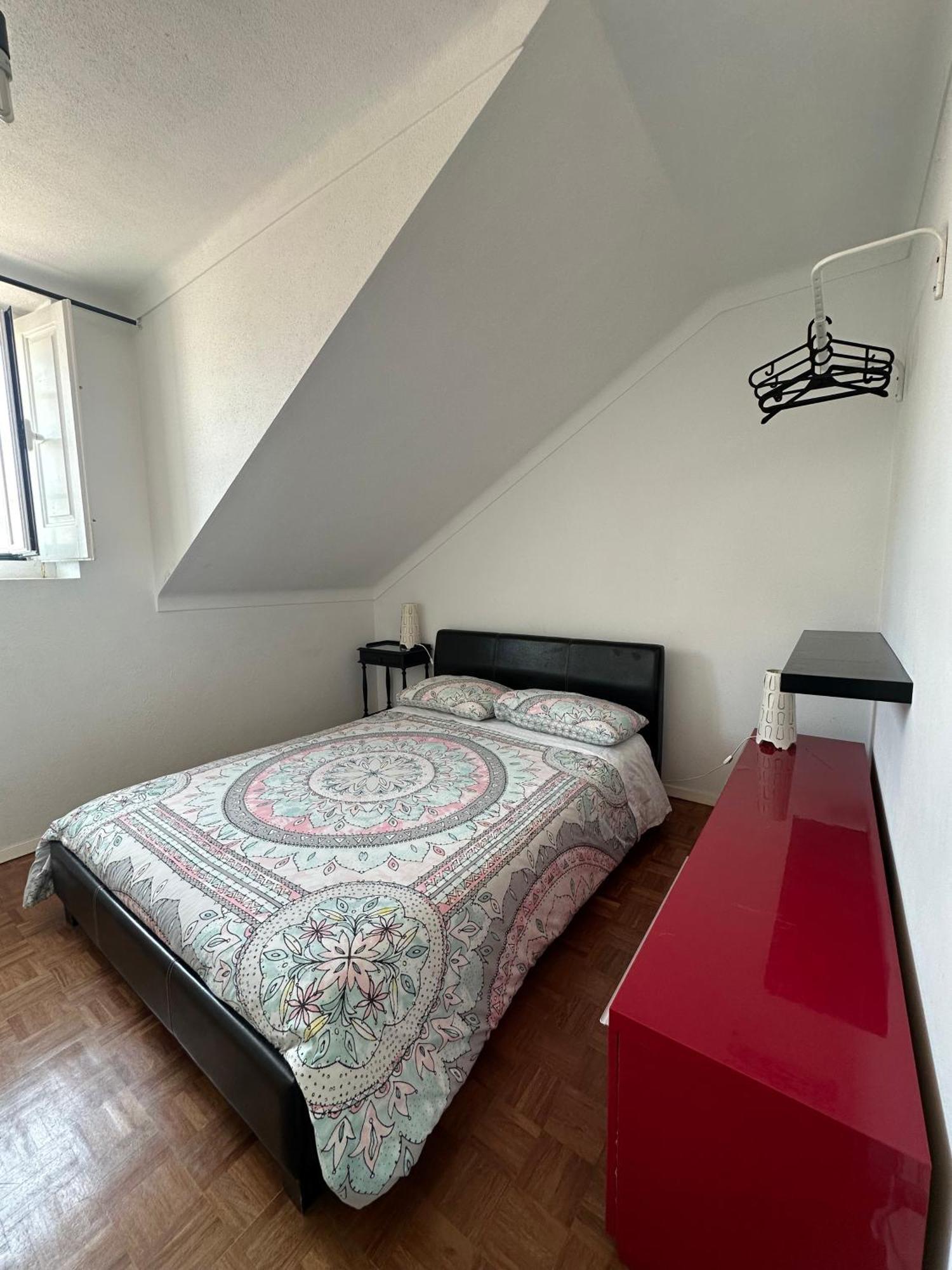Casa Branca Hostel Ericeira Luaran gambar